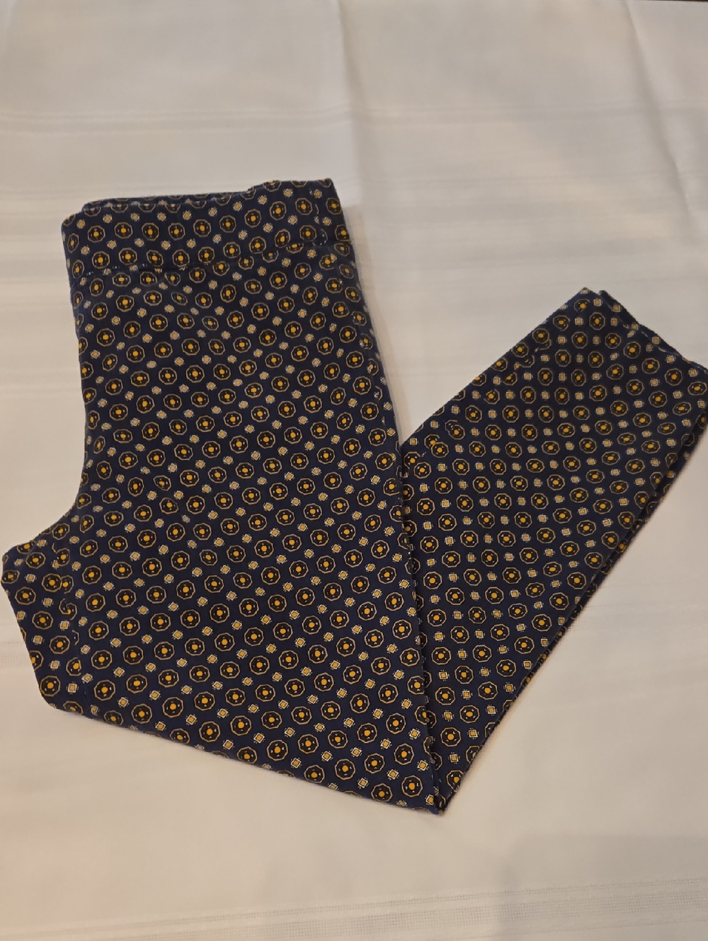 Talbots Navy Crop Ankle Dress Pants with Gold Medallion Pattern Size 8